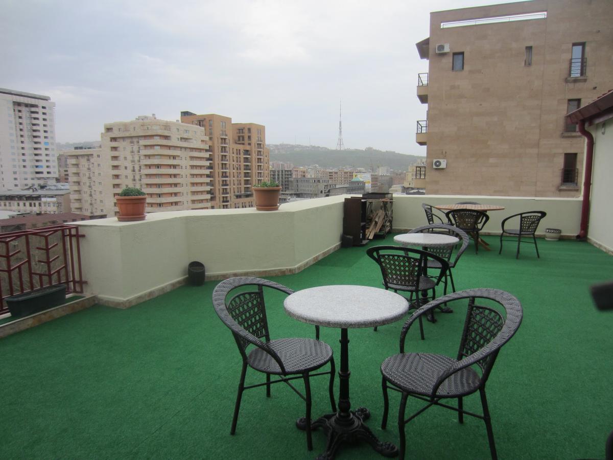 The Rooms Hostel Erivan Exterior foto