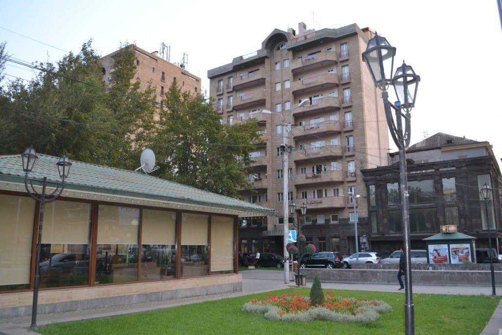 The Rooms Hostel Erivan Exterior foto