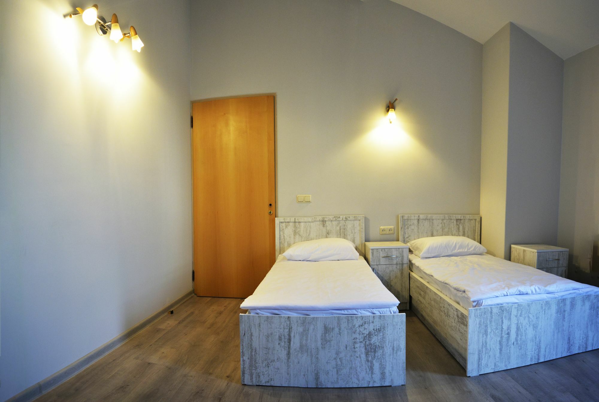 The Rooms Hostel Erivan Exterior foto